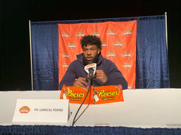 0D397A92-9F42-4706-AB36-3C099EFEB65D